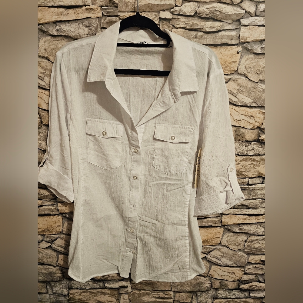 NWT Women's White Button-Up Shirt